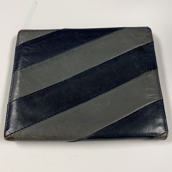 Lodis Black Gray Leather Tri Fold Snap Wallet - Picture 2 of 7